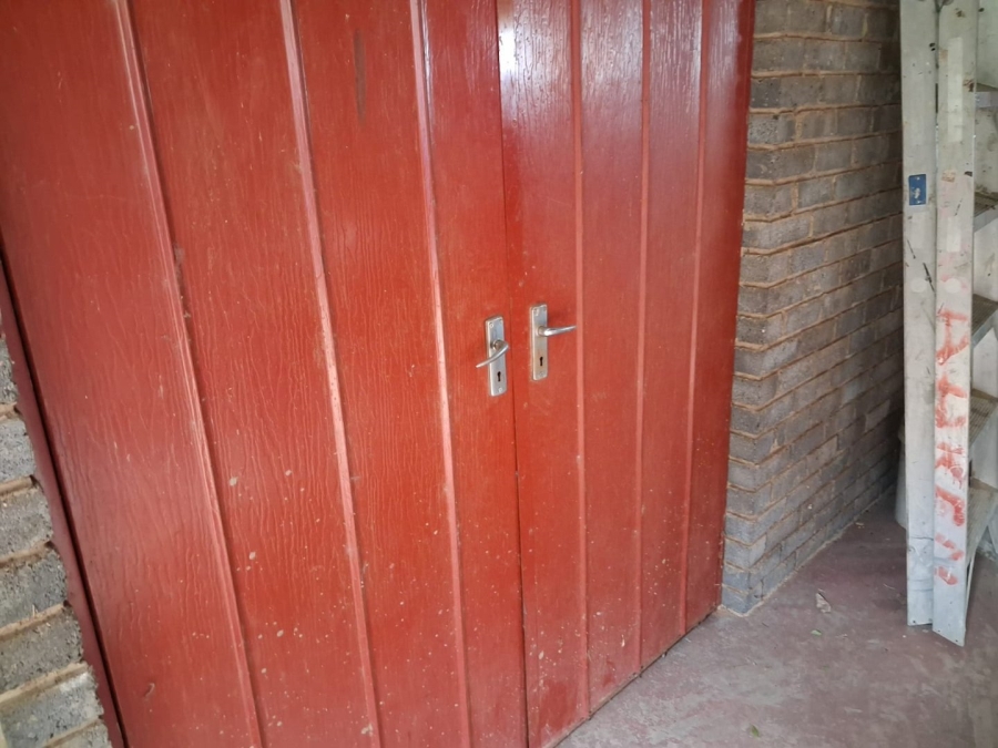 Commercial Property for Sale in Bloemdal Free State